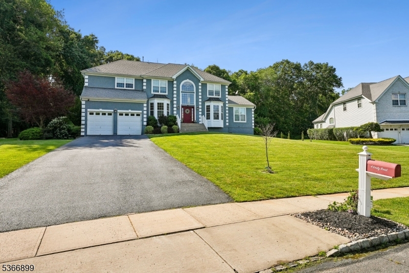 4 Emily Rd
