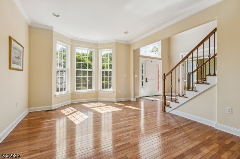 4 Emily Rd
