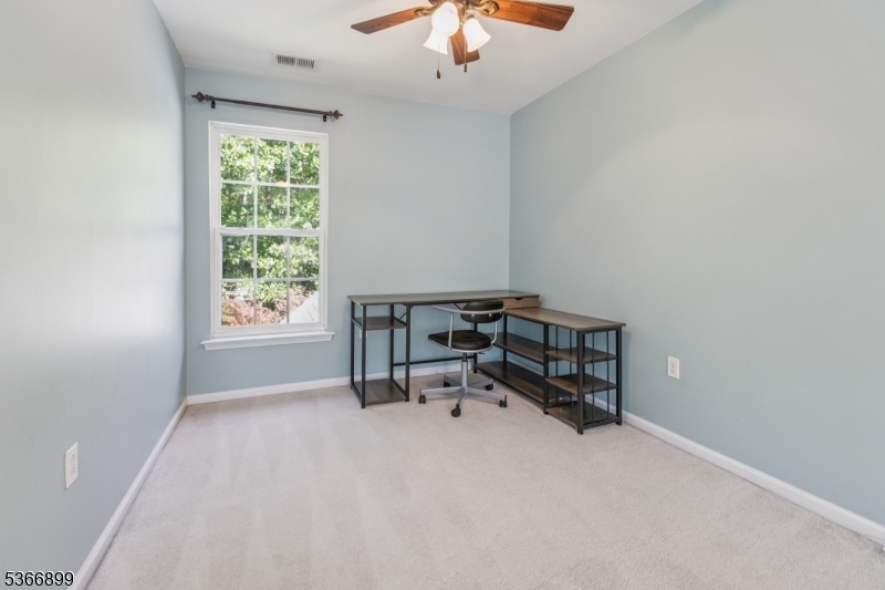 4 Emily Rd