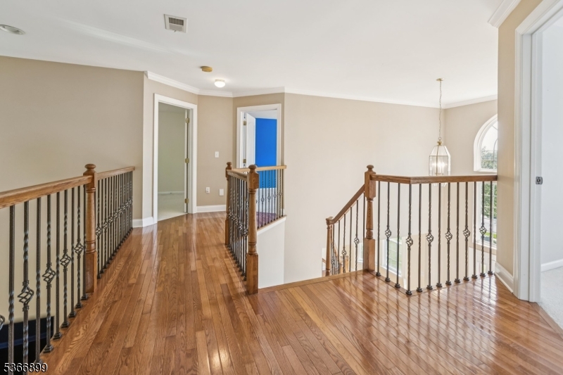 4 Emily Rd