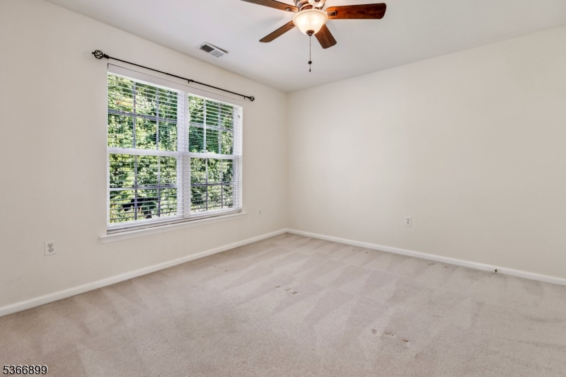 4 Emily Rd