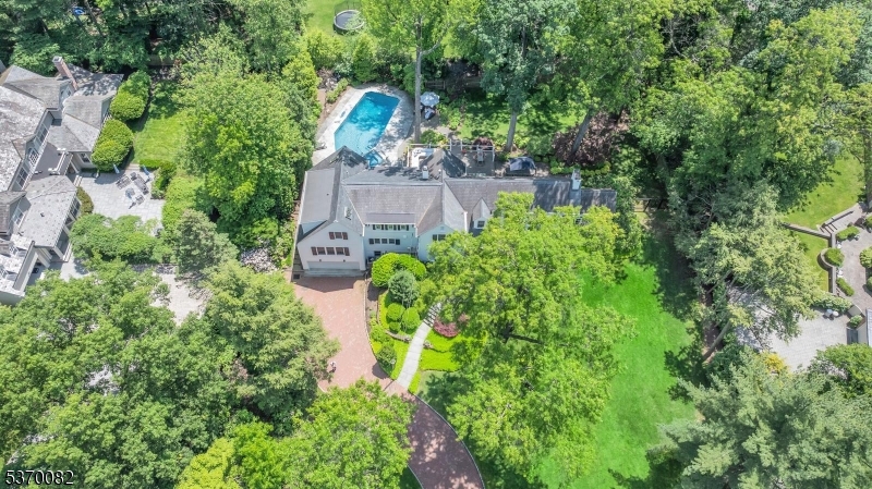 252 Munsee Way