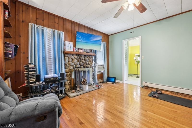101 Seminole Ave