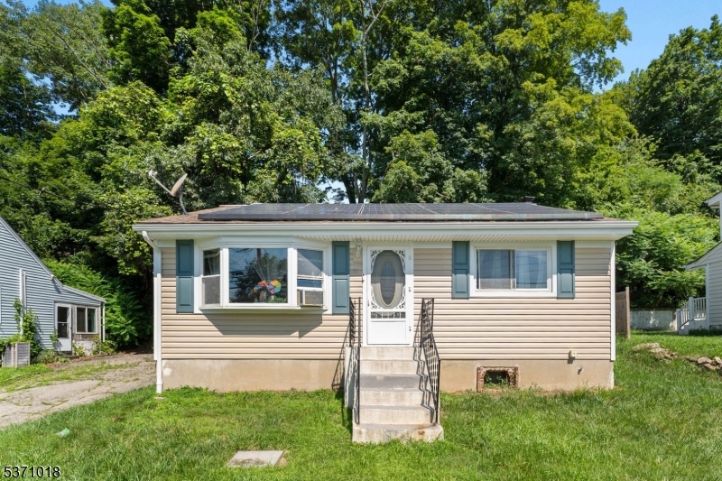 121 Brooklyn Stanhope Rd