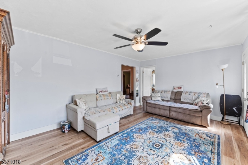 121 Brooklyn Stanhope Rd