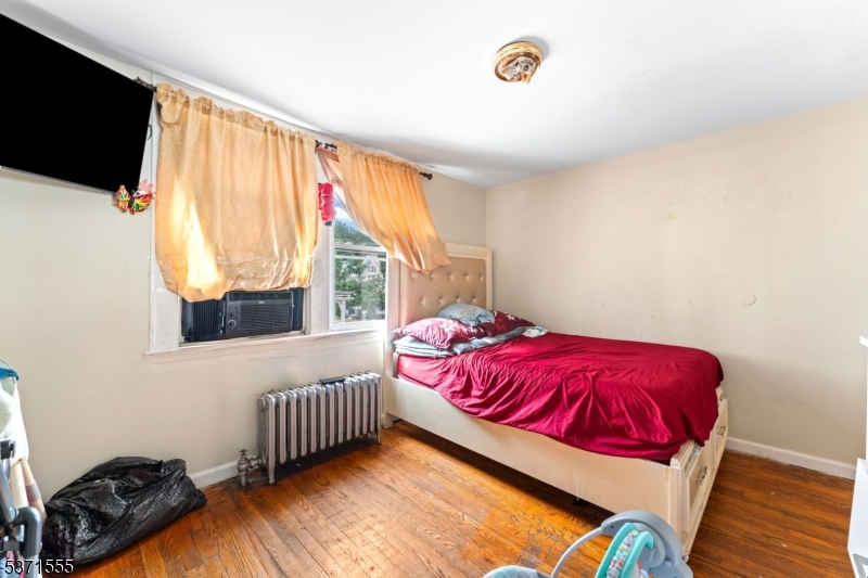 68 Welton St