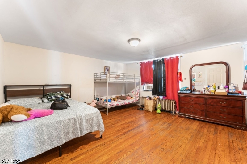 68 Welton St