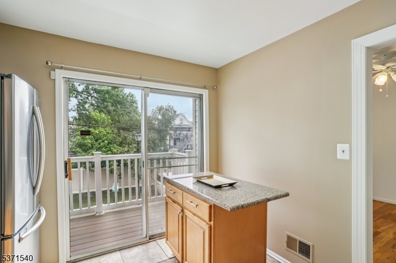 306 Holly Dr