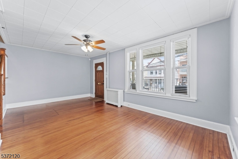303 Armstrong Ave