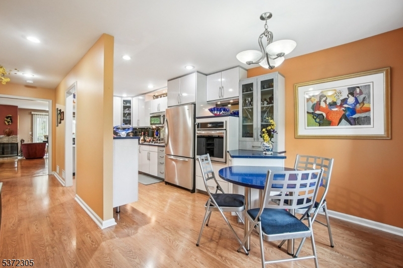 764 Vanessa Ln