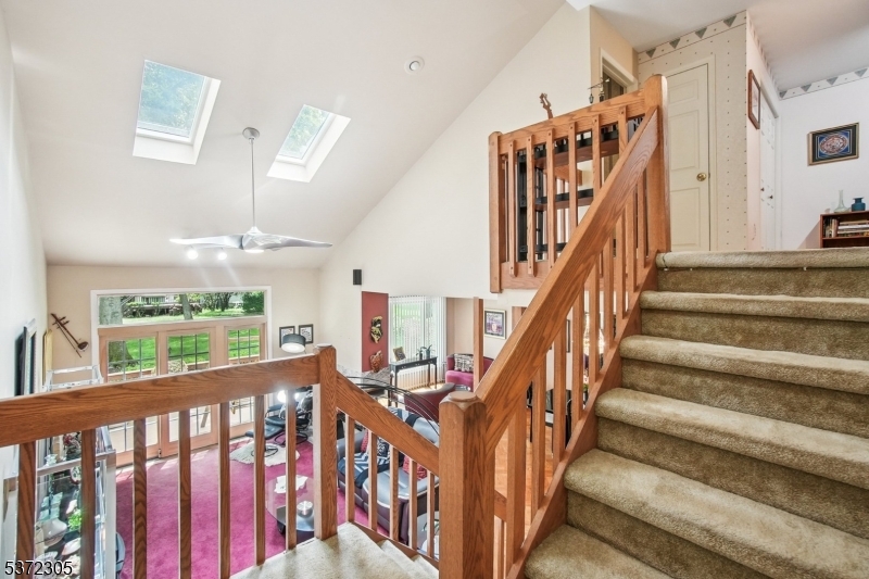 764 Vanessa Ln