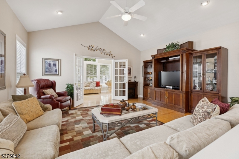 380 Windfall Ln