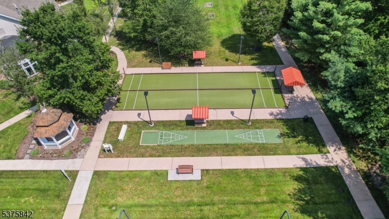 380 Windfall Ln