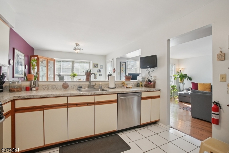 139 Skipton Pl