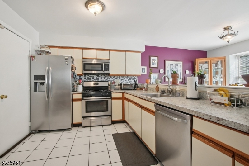 139 Skipton Pl