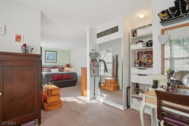 139 Skipton Pl