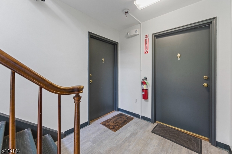 495 Main St, E1 E1