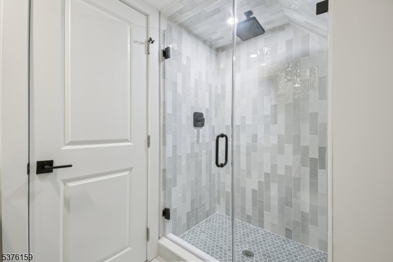 26 Morris Pl