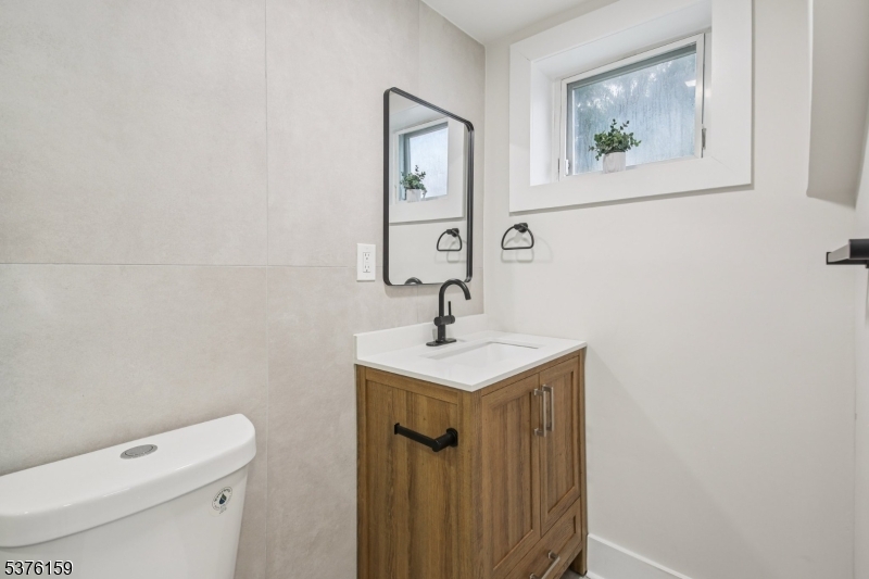 26 Morris Pl