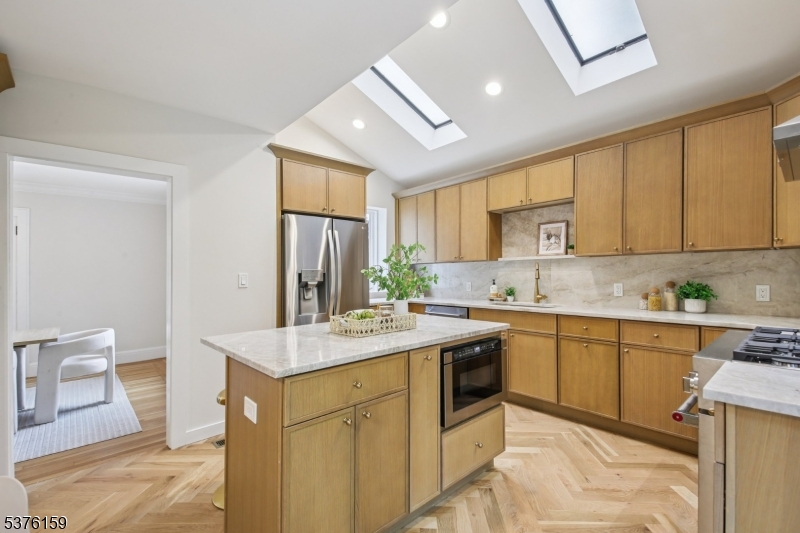 26 Morris Pl