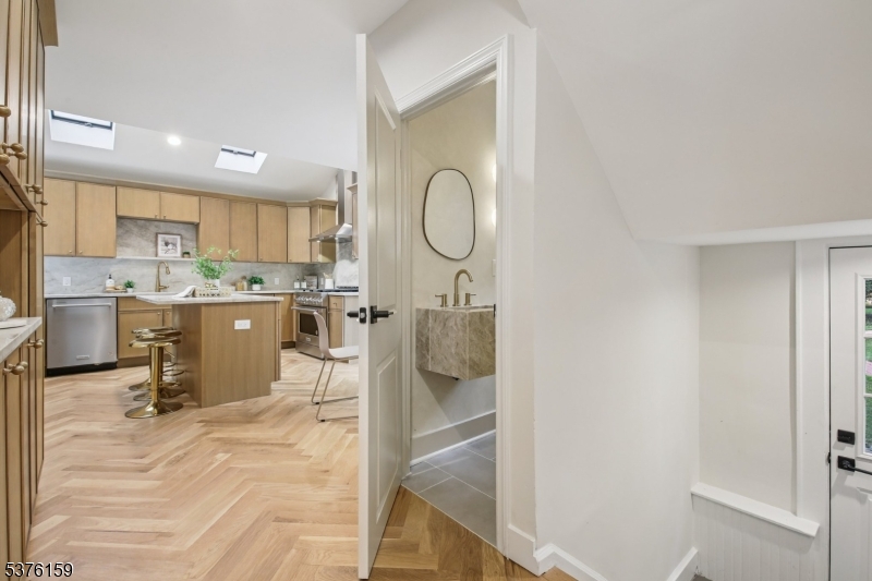 26 Morris Pl