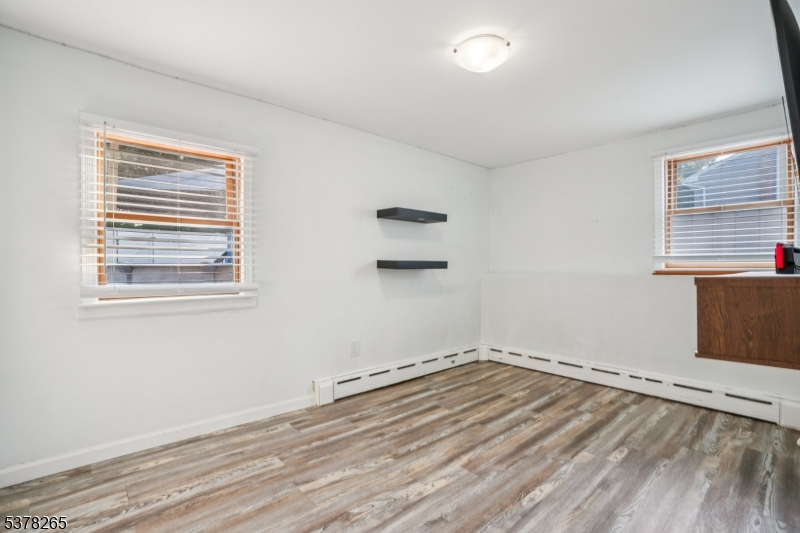 108 Briar Hills Cir