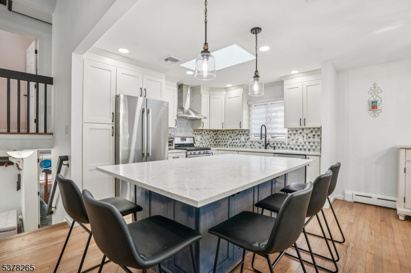 108 Briar Hills Cir