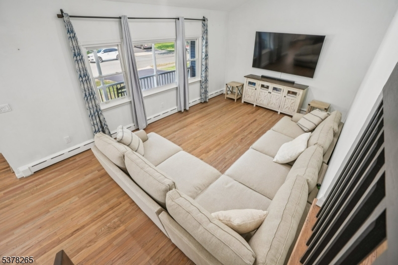 108 Briar Hills Cir