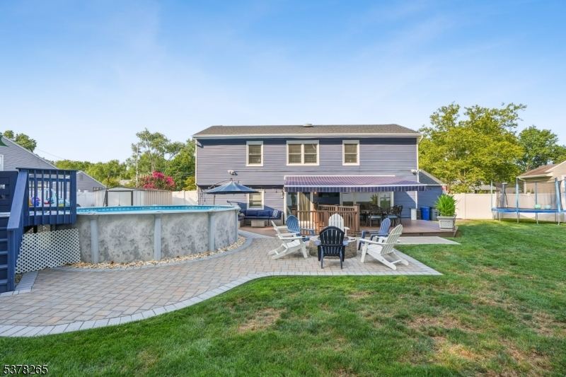 108 Briar Hills Cir
