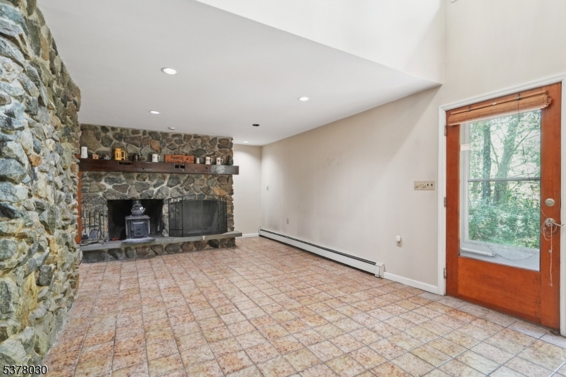 34 Stony Brook Rd