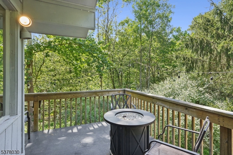 34 Stony Brook Rd
