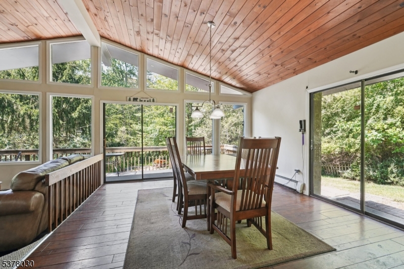 34 Stony Brook Rd