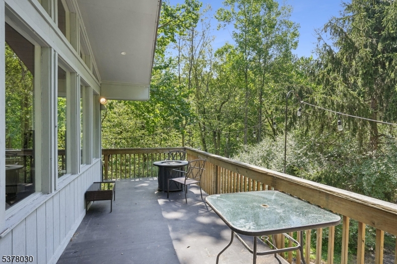 34 Stony Brook Rd