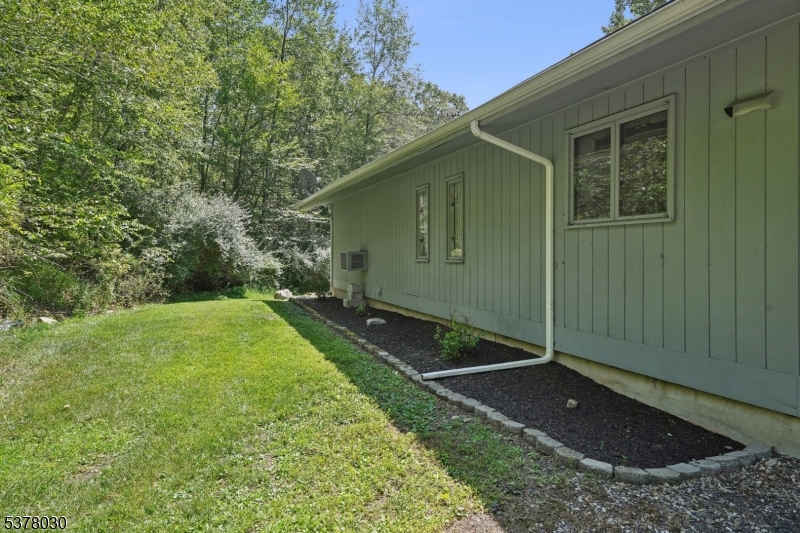 34 Stony Brook Rd