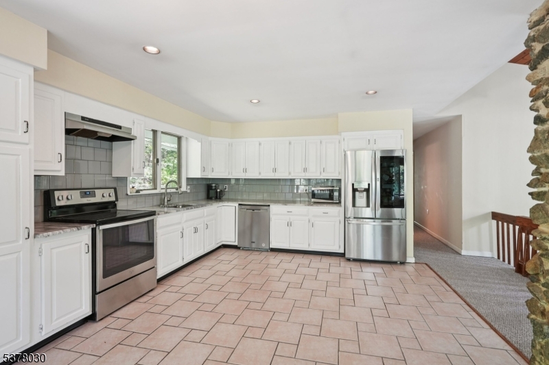 34 Stony Brook Rd