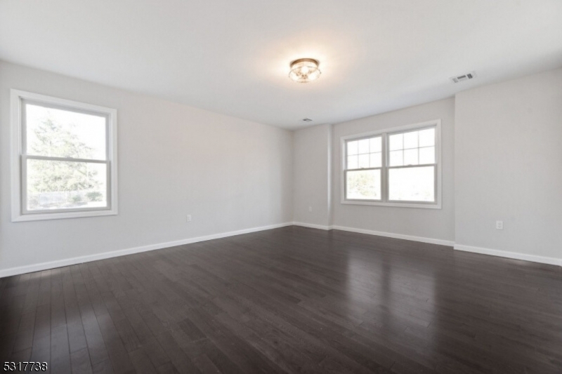 1463 Dunn Pkwy