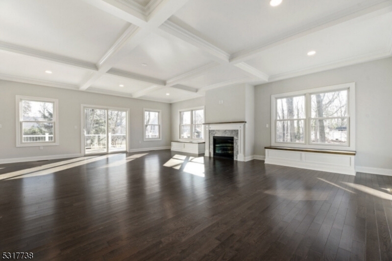 1463 Dunn Pkwy