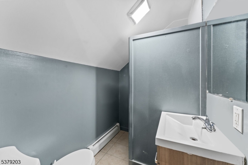 261-263 Fair St 2