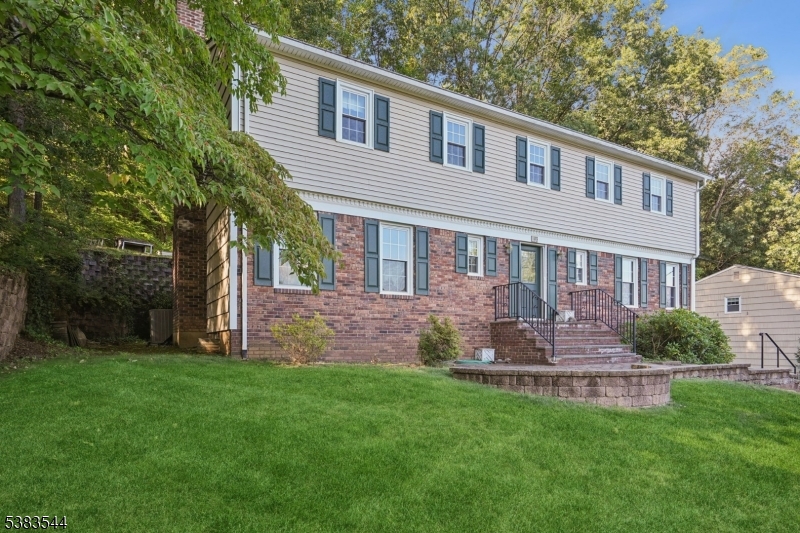 93 Ormont Rd