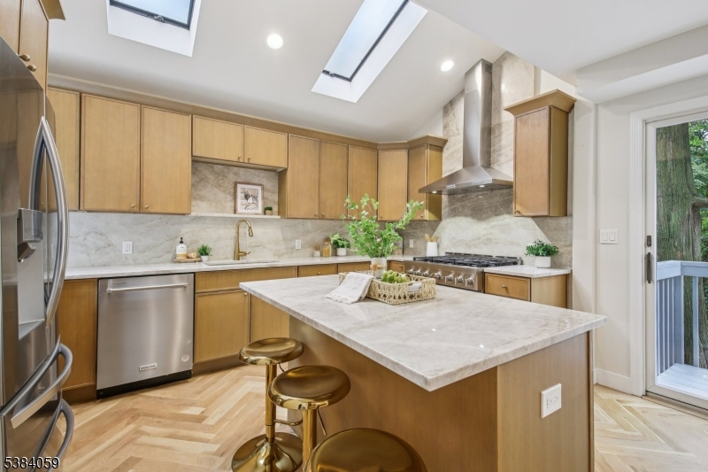 26 Morris Pl