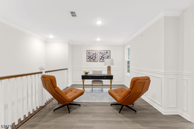 221 Myrtle Rd