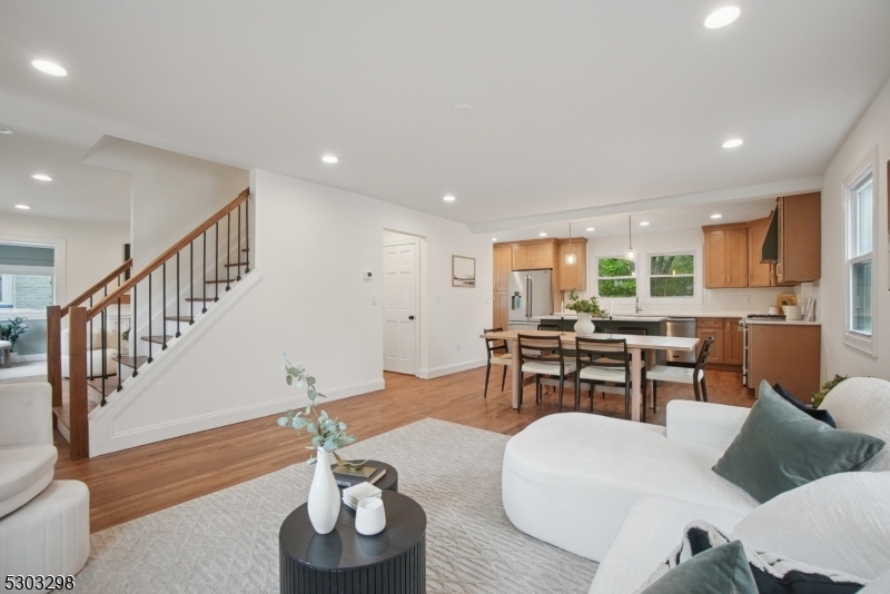 31 Sheridan Ave