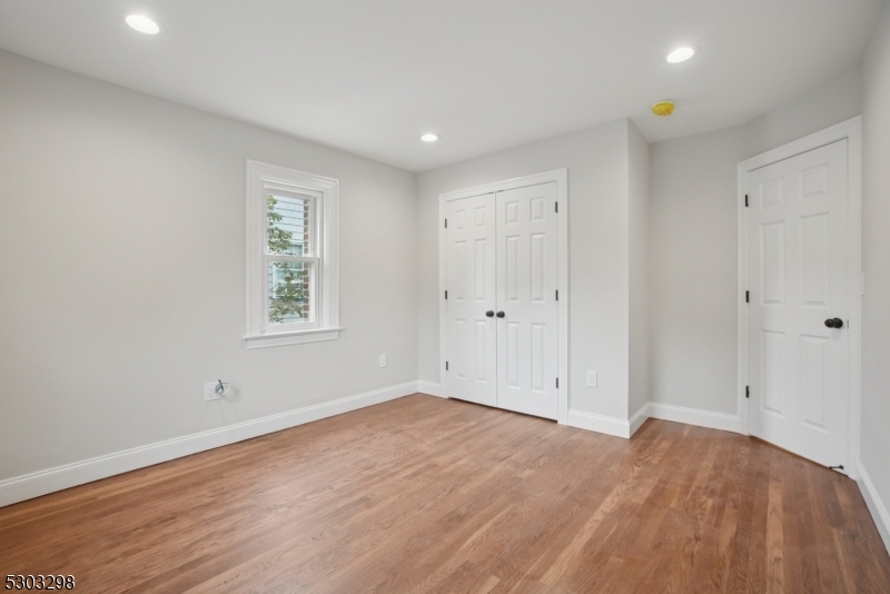 31 Sheridan Ave