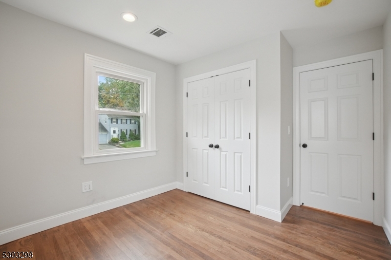 31 Sheridan Ave