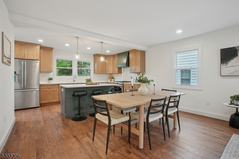31 Sheridan Ave