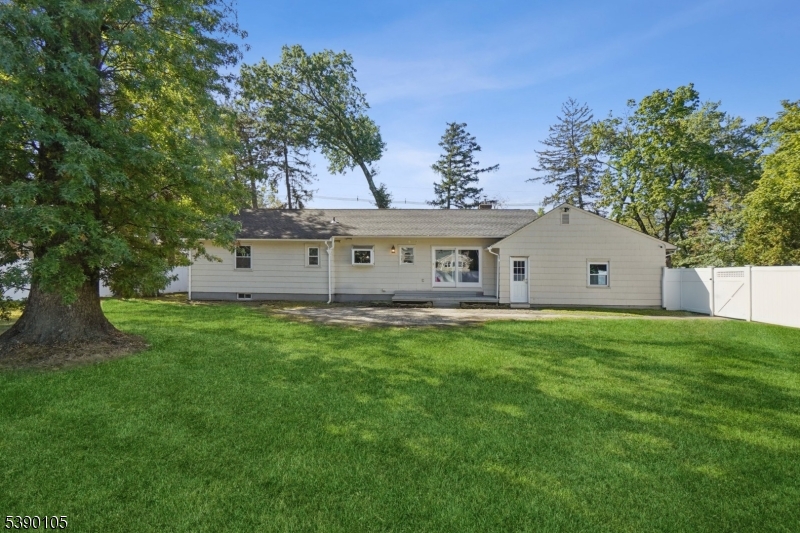 779 Lamberts Mill Rd