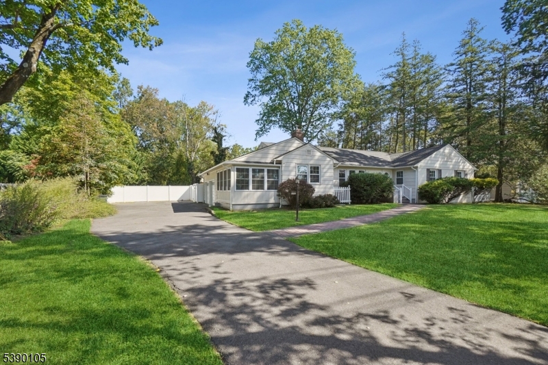 779 Lamberts Mill Rd