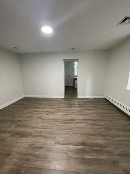 29 Central Ave 1R