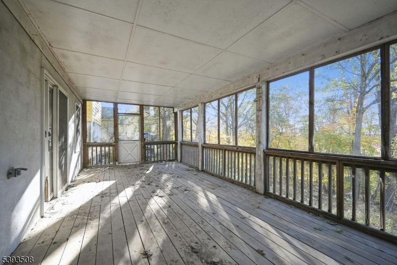 626 Brooklyn Mountain Rd