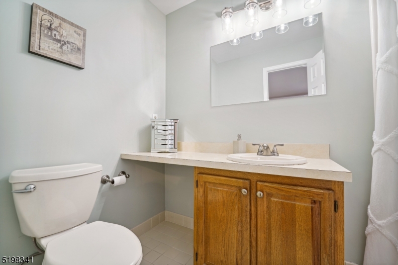 162 Riveredge Dr 162